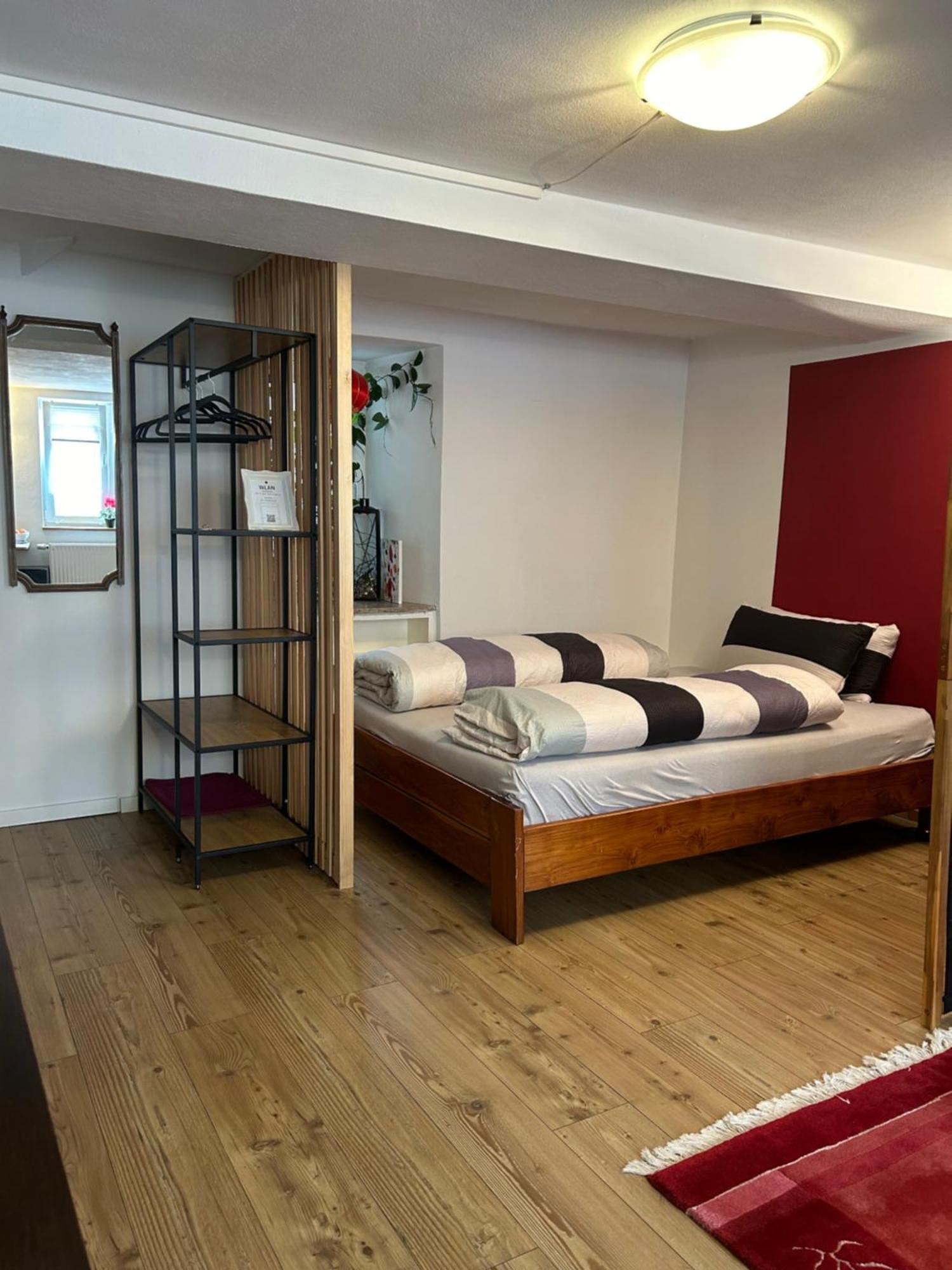 Homestay Валдсхут-Тинген Екстериор снимка